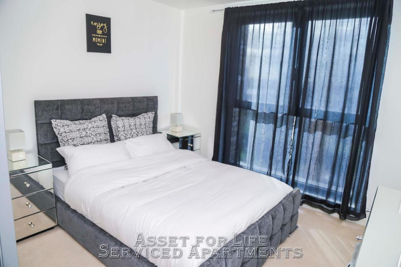 Pontoon Dock Key Workers Apartment ลอนดอน ภายนอก รูปภาพ