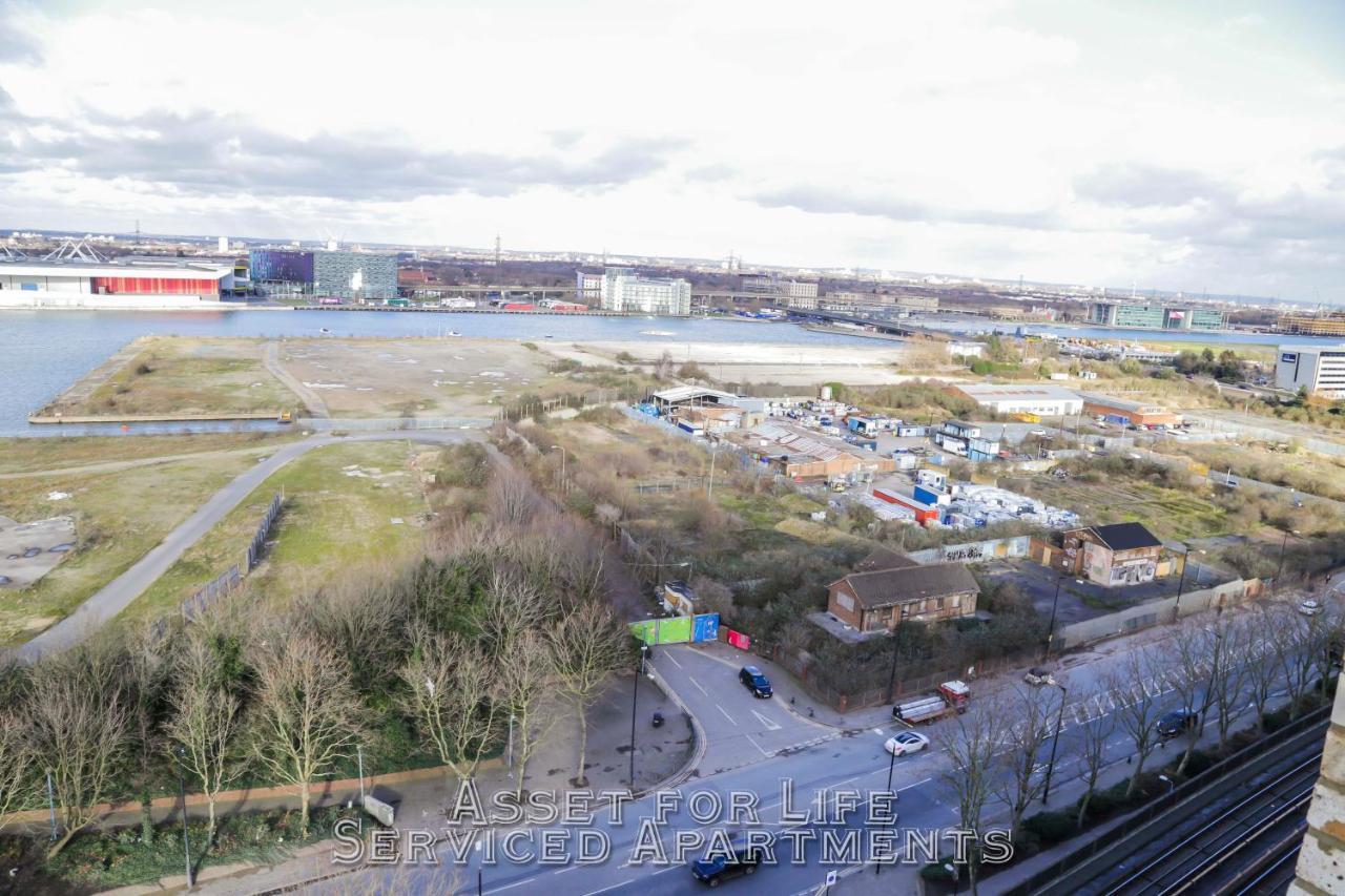 Pontoon Dock Key Workers Apartment ลอนดอน ภายนอก รูปภาพ